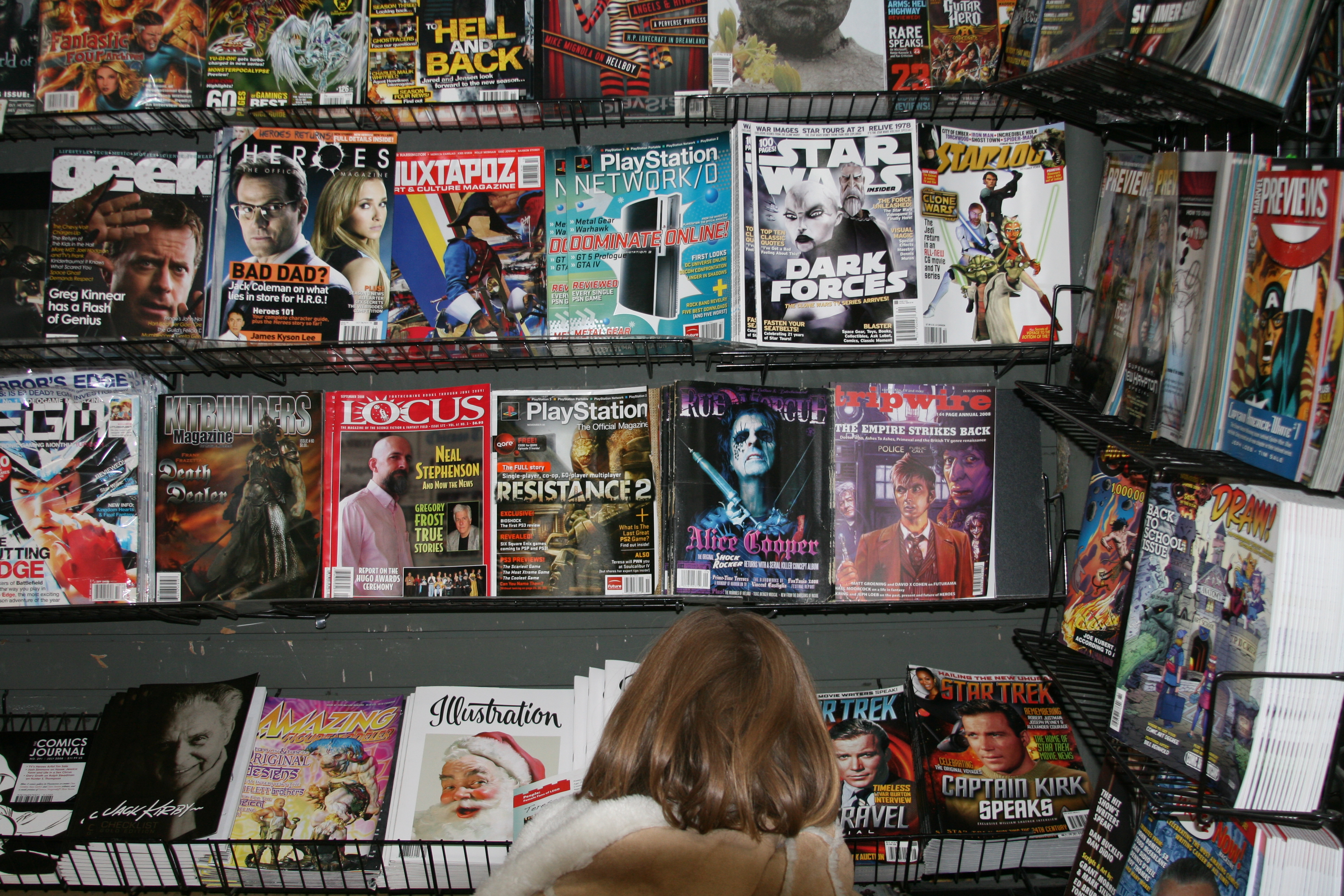 Kelly checking out Tripwire in Midtown Comics’ Magazine Section